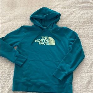 The Northface hoodie